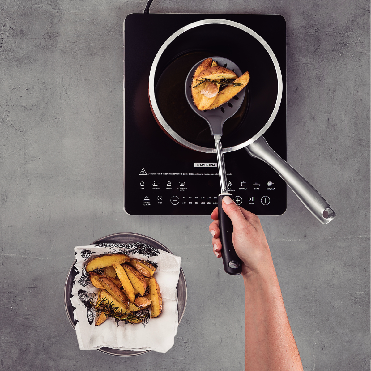 Tramontina Utilita Nylon Skimmer, Polypropylene