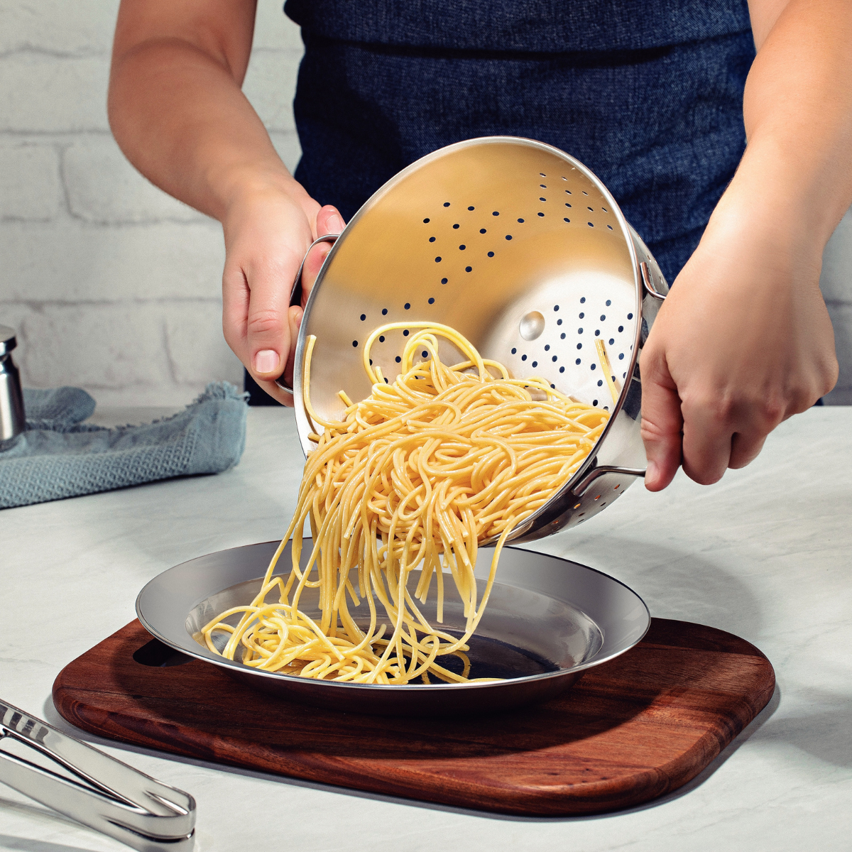 Tramontina Cosmos 30cm Deep Serving Dish, Stainless Steel