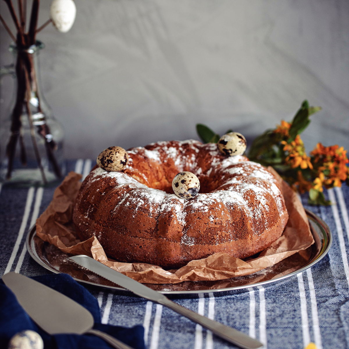 Tramontina Cosmos 30cm Round Tray, Stainless Steel