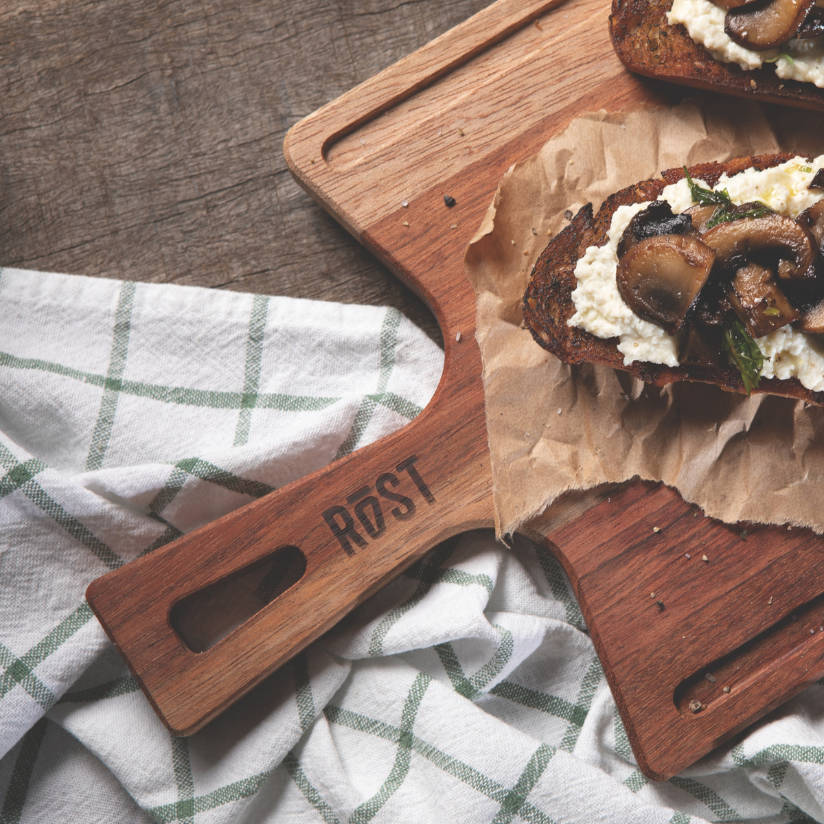 Tramontina Rost Cutting Board