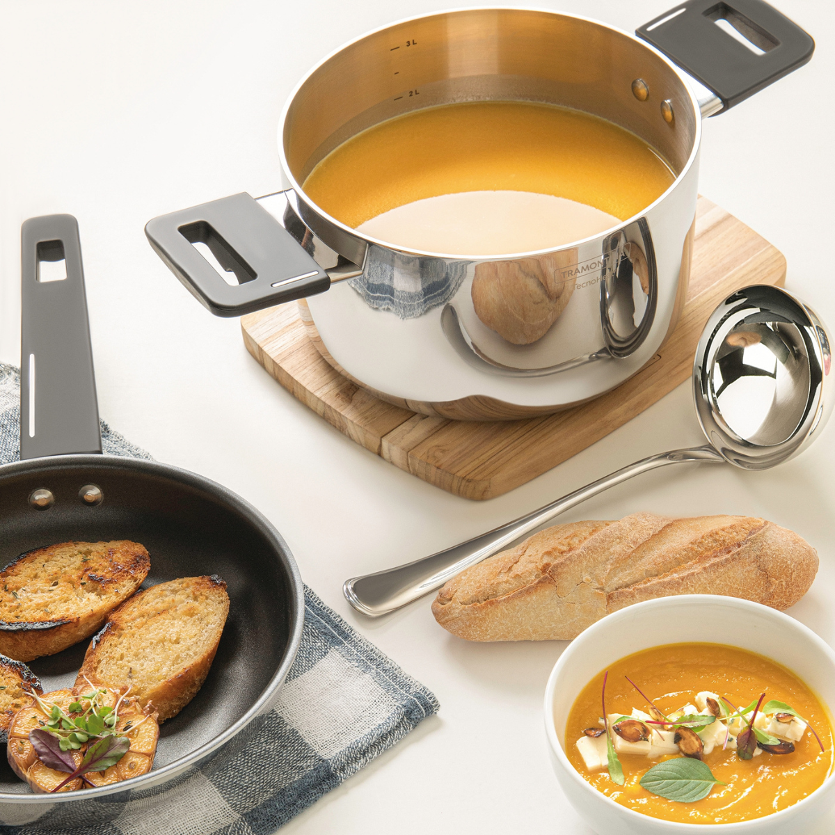 Tramontina Grano Bakelite Casserole, 18/10 Stainless Steel, Induction