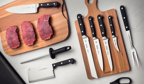 The Ultimate Guide to Kitchen Knives: Choosing the Right Tool for Every Task