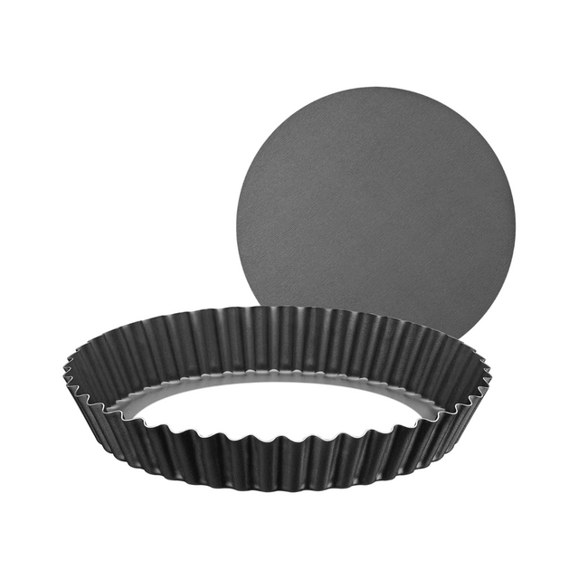Black fluted non-stick cake pan with scalloped edge, 24cm diameter
