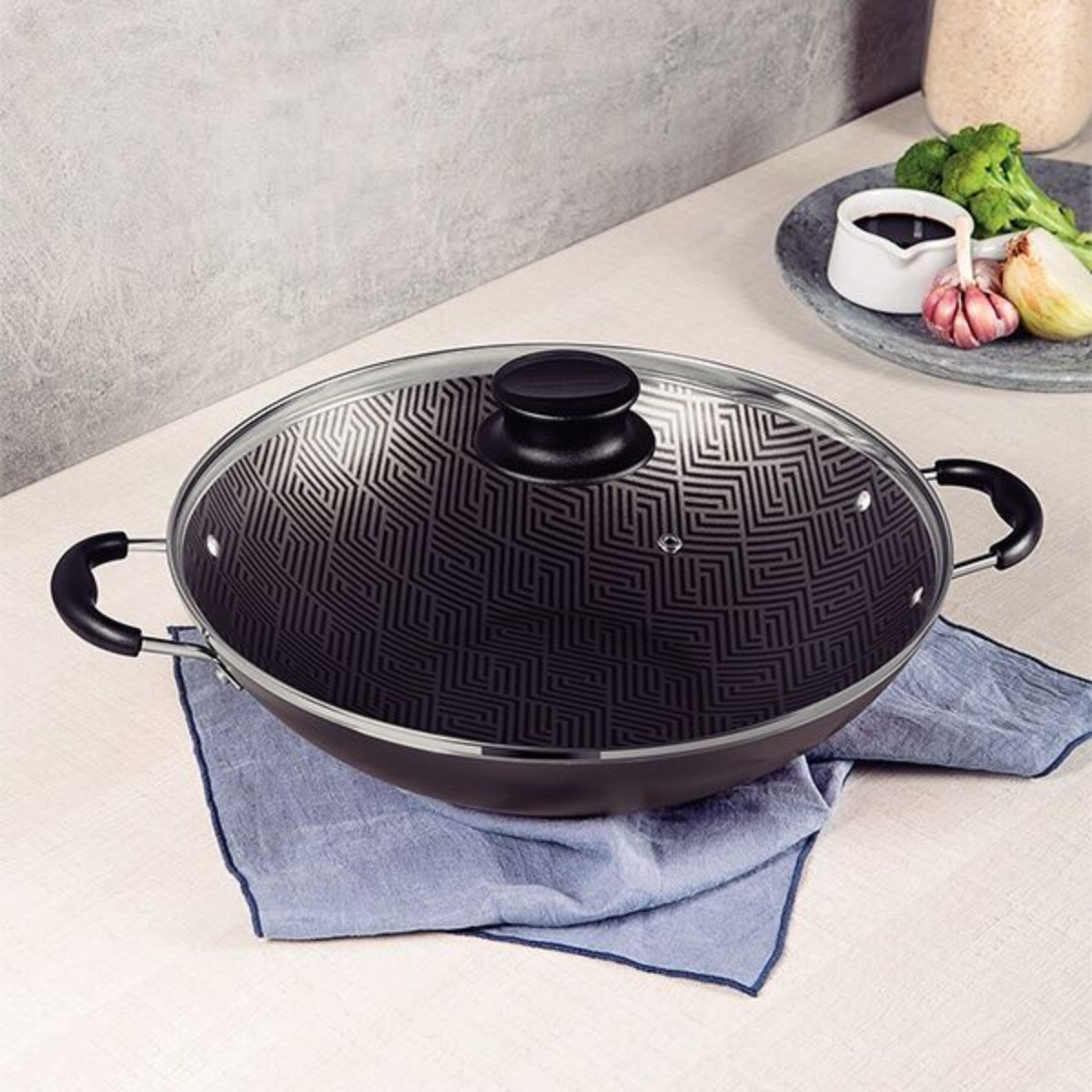 Tramontina Paris Wok with Lid, Non-stick