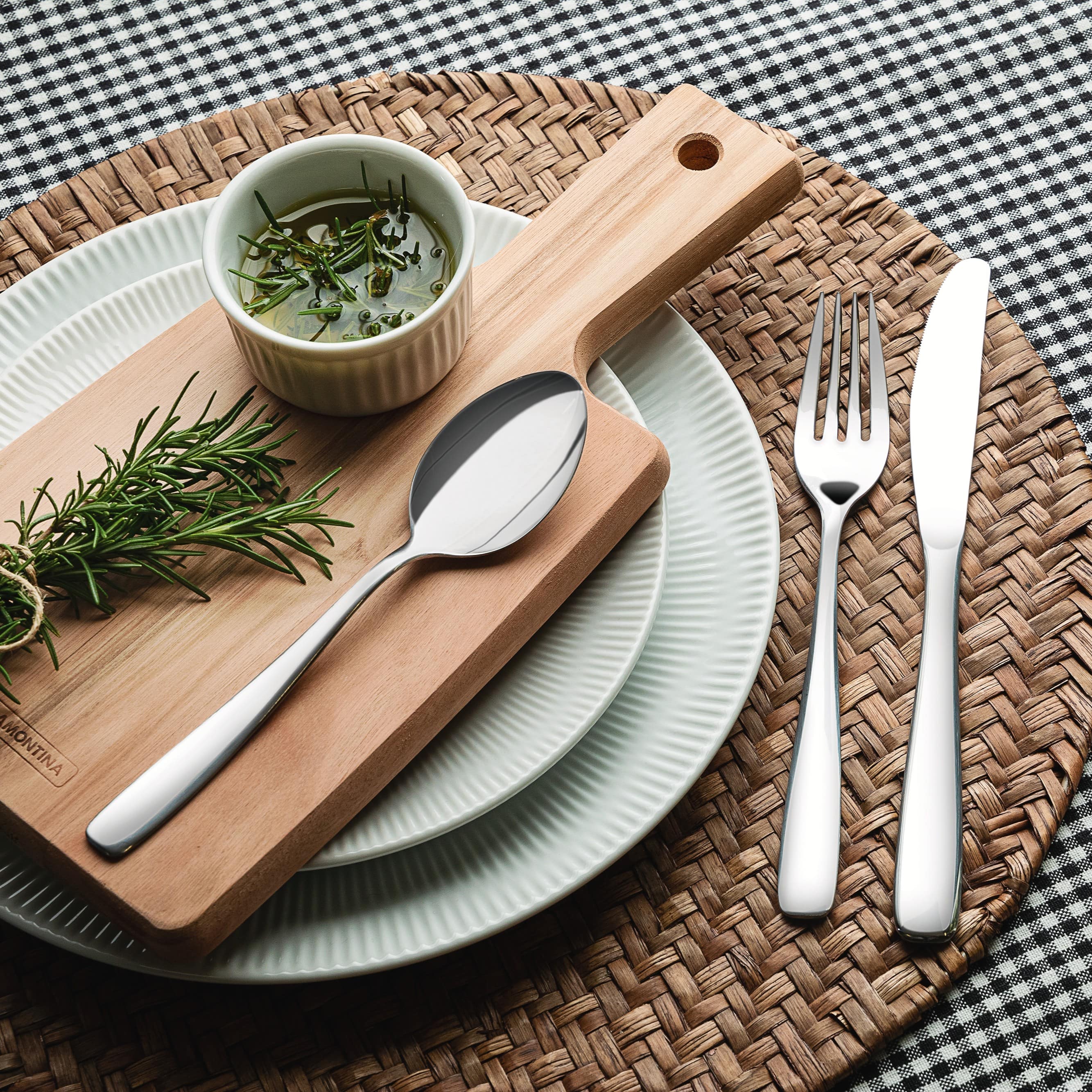 よしえ TRAMONTINA 軽量カトラリー16点入り2個セット Amazon.com